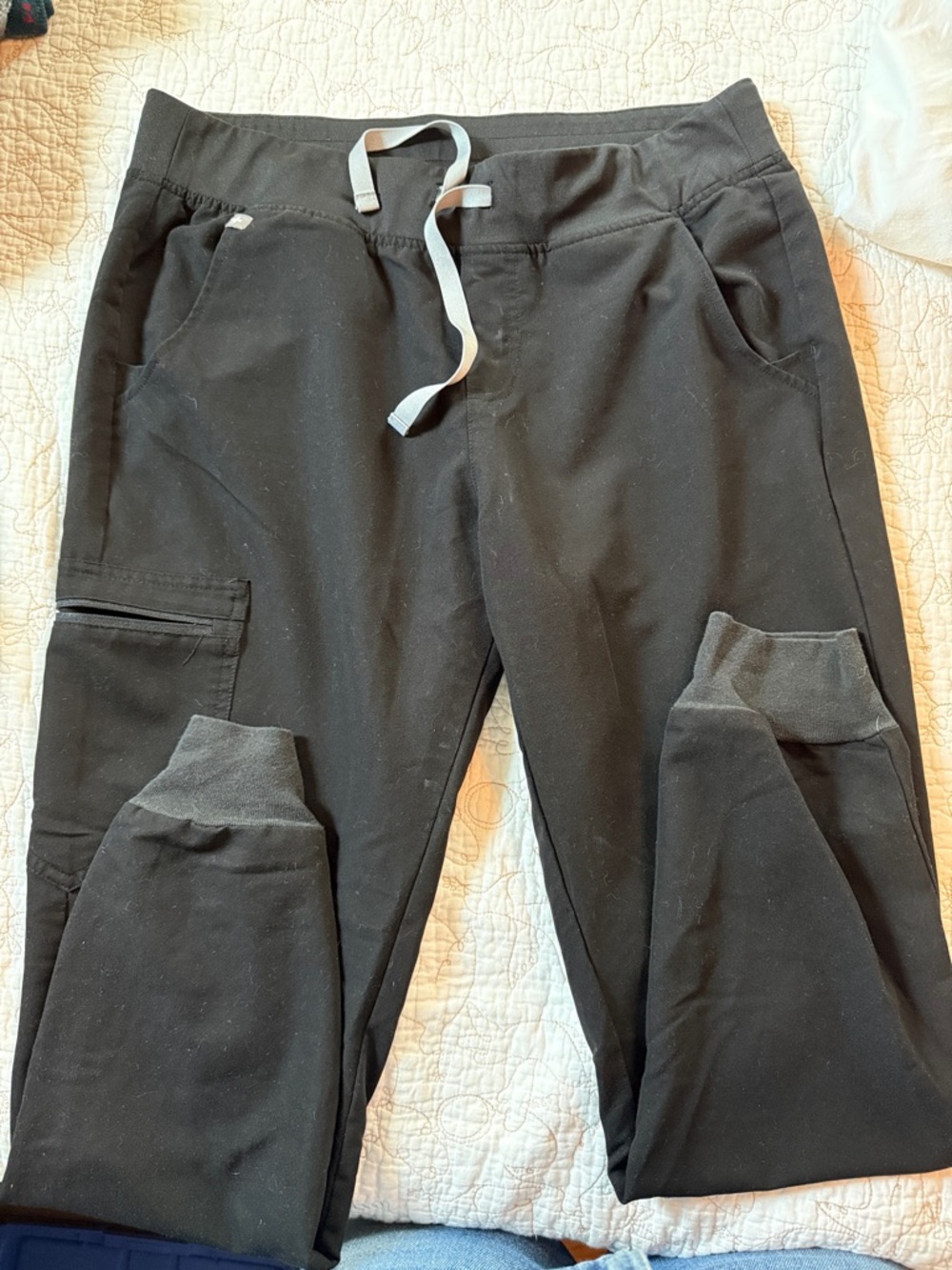 Women’s Black Drawstring Jogger Scrub Pants